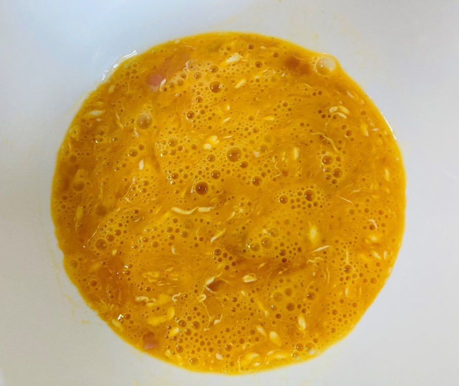 混ぜ合わせます