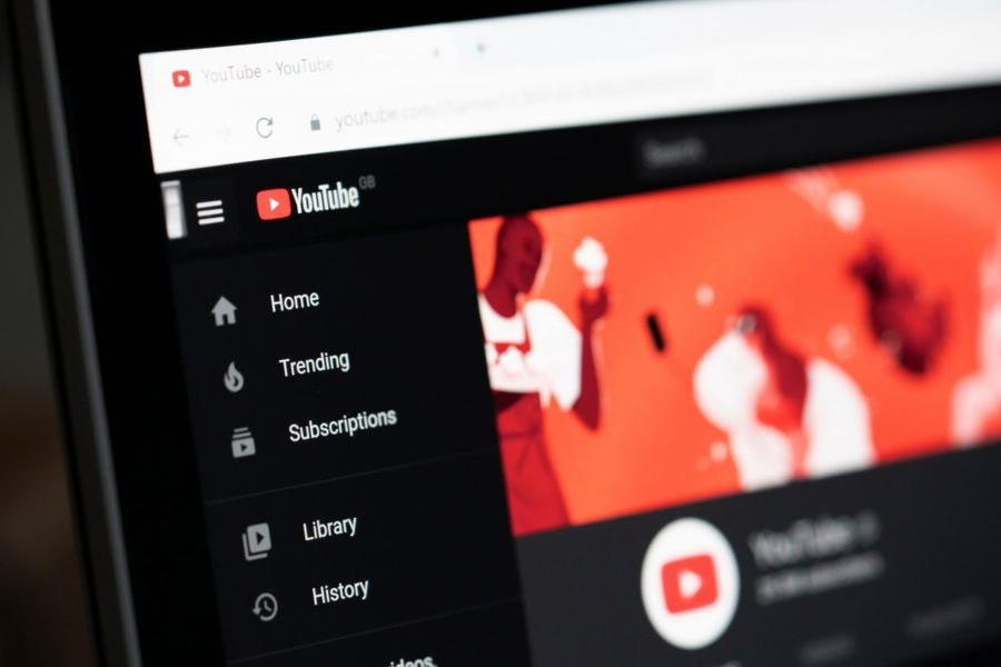 YouTubeのサムネ表示
