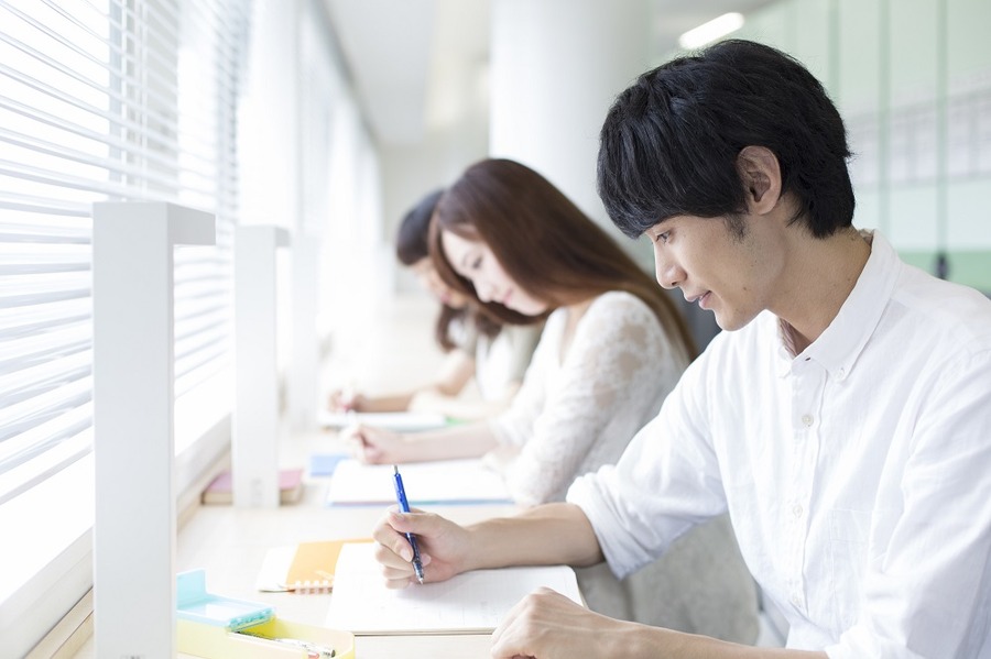 【徹底調査】子供の年齢別（0～22歳）、知って得するお金の制度や給付金（2016年度版）