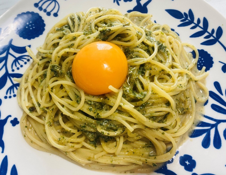 卵黄をのっけて完成
