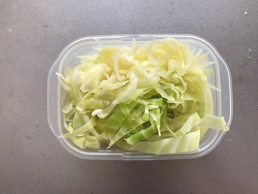 キャベツ1玉の長期保存「切り分け方」を管理栄養士が教えます