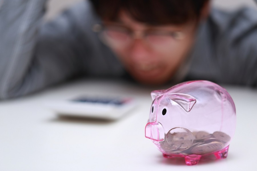 マイナス金利、円高などに影響による生保の「逆ザヤ」に要注意