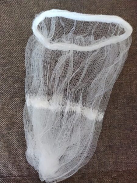 なるべく目の細かい商品を選んでください