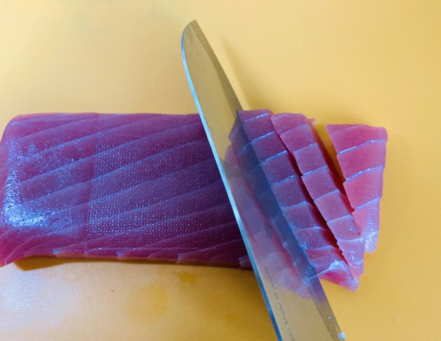 お刺身を切るときのコツ