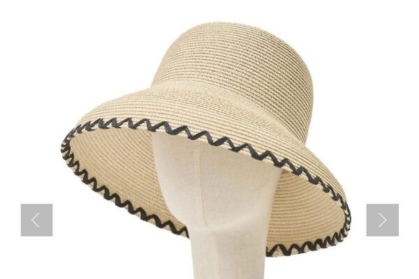 編みペーパーハット