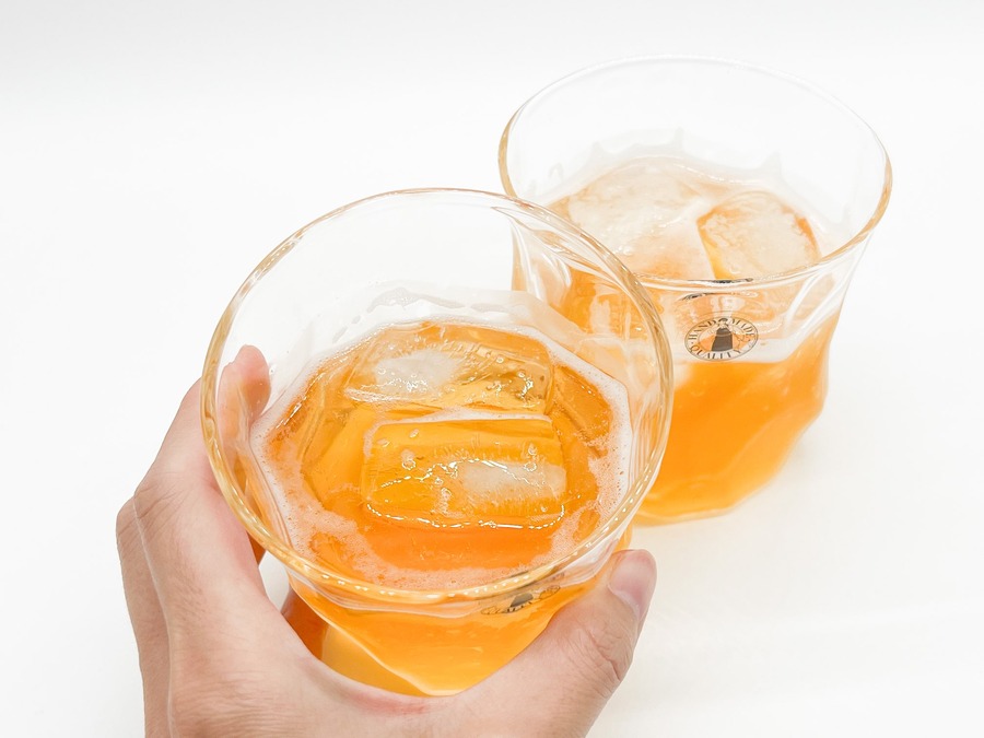 コップに注げばこのビジュアル