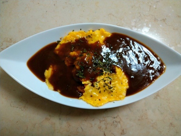オムカレー