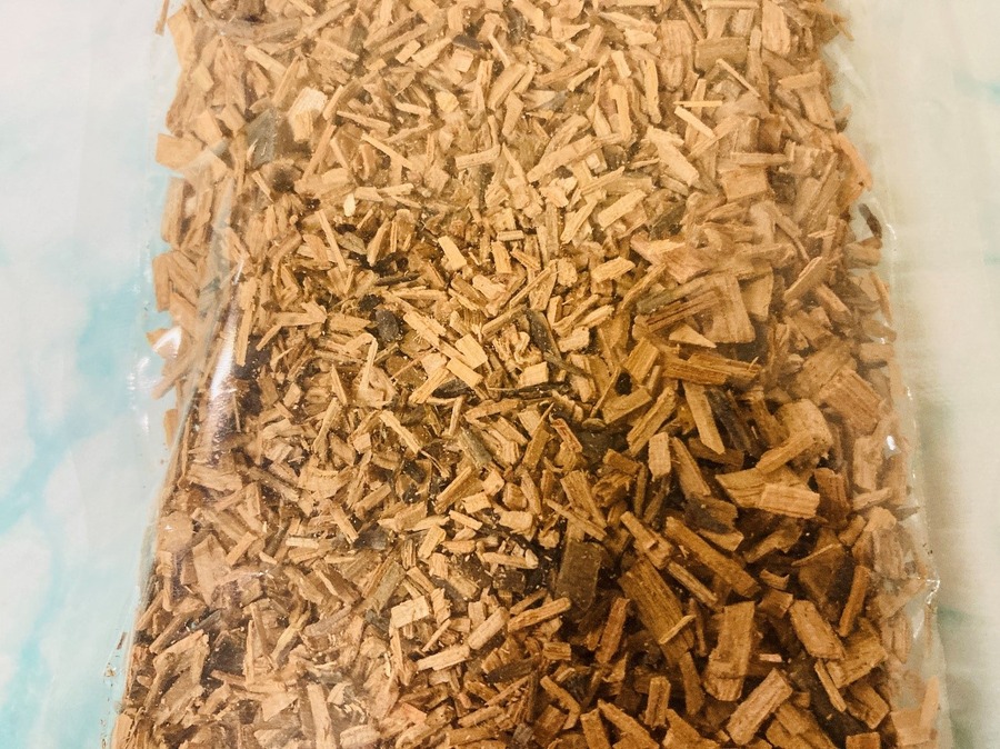 ダイソーのスモークチップを使って「燻製おつまみ」を作る　極上の家飲みのやり方とおすすめ具材レビュー、1セット155円