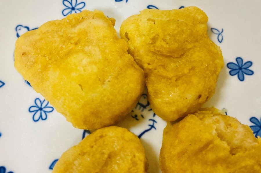 マックのチキンナゲットに激似と話題！ドンキのハマチキ＆節約食材を使ったアレンジレシピ3つ【1人分60円台～】