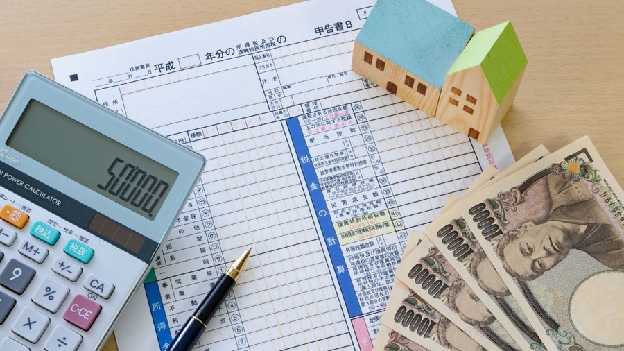 働き方別の所得税の精算方法　年末調整・確定申告・申告不要のどれに該当？