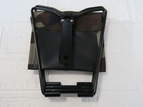 キャン★ドゥ「バッグ付き折りたたみ椅子」 他製品比較・コスパ検証、おすすめの使い方