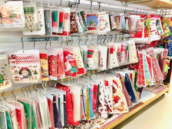 元100均店員推し！ダイソーの「高見えクリスマスグッズ」