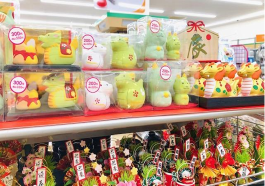お正月グッズは100均でコスパ良く　人気のあるものからなくなります