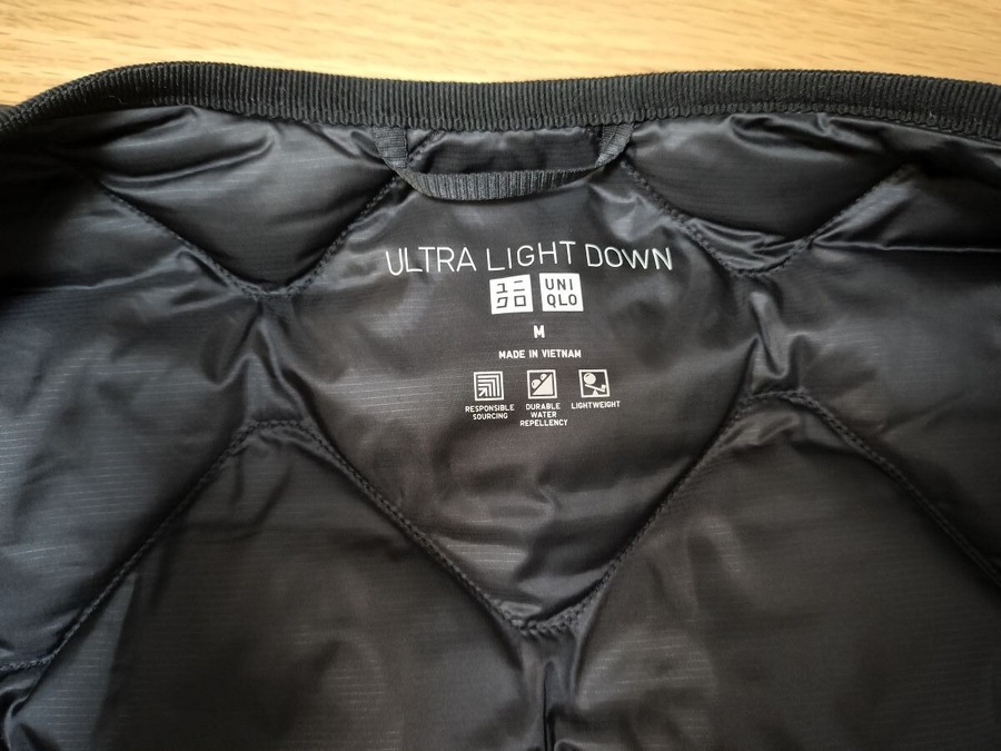 ユニクロダウンのリサイクル回収で500円クーポン付与、1/11まで期限延長！メルカリで売るのとどちらがお得になるかも考察
