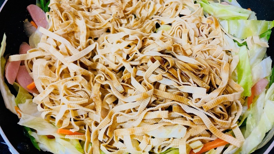 【お正月太りが気になる】低糖質でヘルシーな「豆腐皮スライス」で作る　1人分170～270円台の絶品ダイエットレシピ