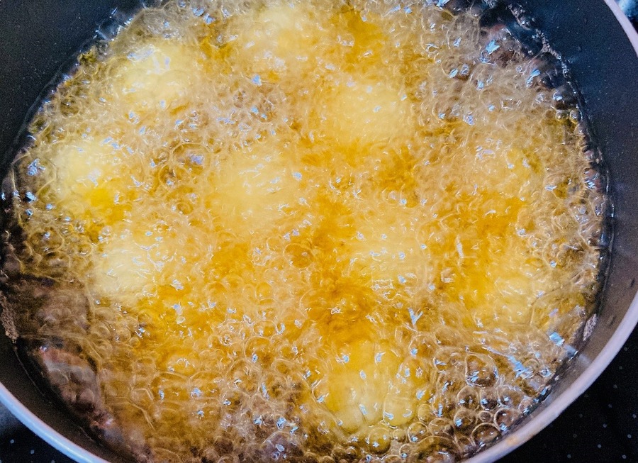 【1人分100円台】セリアの調理ツール「ふりふりご飯ボール」のアレンジレシピ