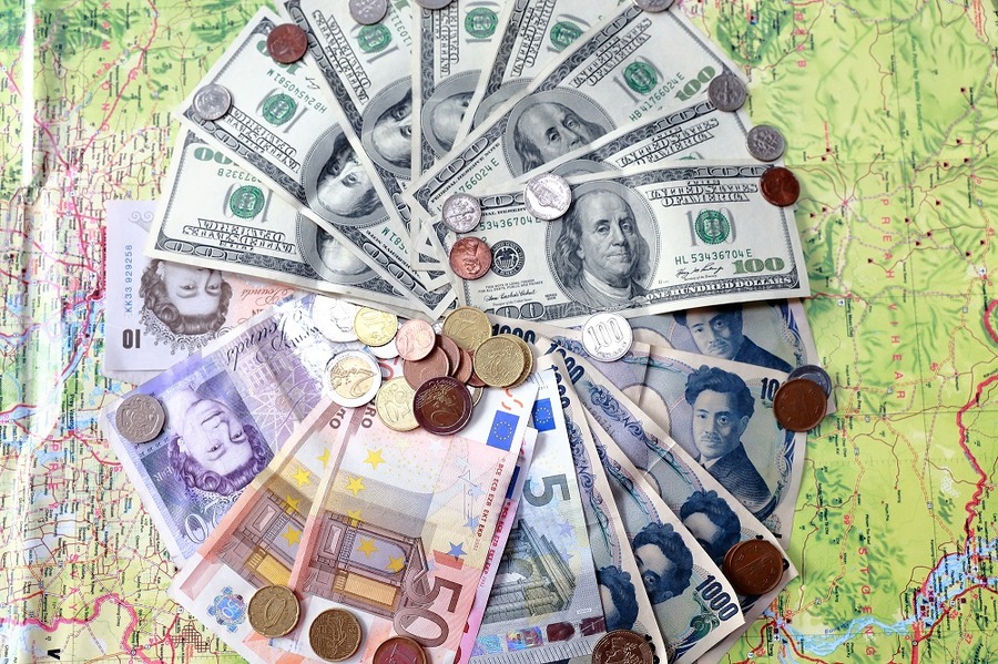 自分自身の金融インフラを整える　具体的な「場所の分散」と「通貨の分散」の実践（初級編）