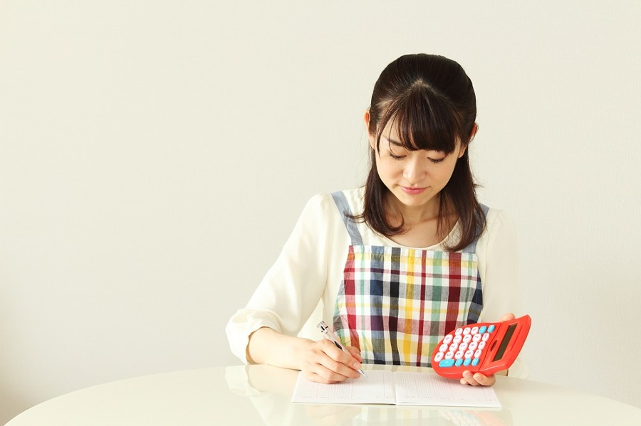 「ムダな支出が多いかも…」とうっすら気付いているあなたへ　メモするだけの節約術