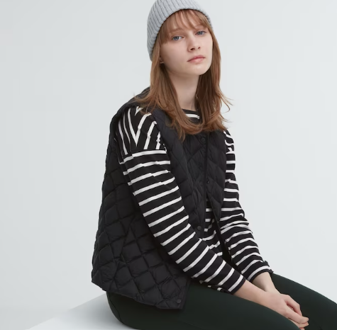 【ユニクロ】卒業式の母親コーデは買い替えより買い足しで節約! ずっと使えるおすすめ３選