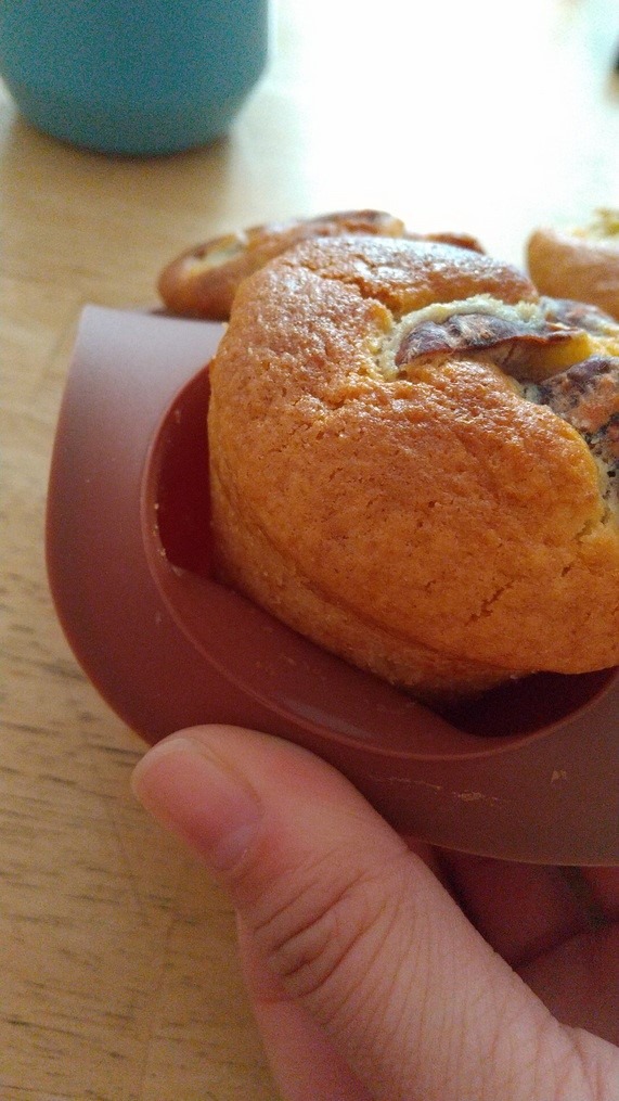 ダイソーの「シリコーン」シリーズでクッキーやカップケーキ作ってみた　コスパ＆使用レポ