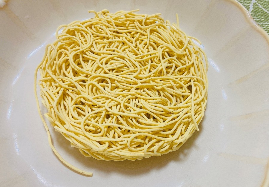 久世福商店の初心者必見！　200円台で購入できる【新商品】「毎日だし」で仕上げたインスタント麺2種を徹底検証