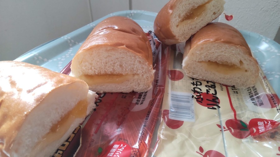 【ローソン】「盛りすぎ！」商品は本当に盛りすぎか検証！焼きそばパン・プレミアムロールケーキ・ふわもちコッペ・メガホットカフェラテ