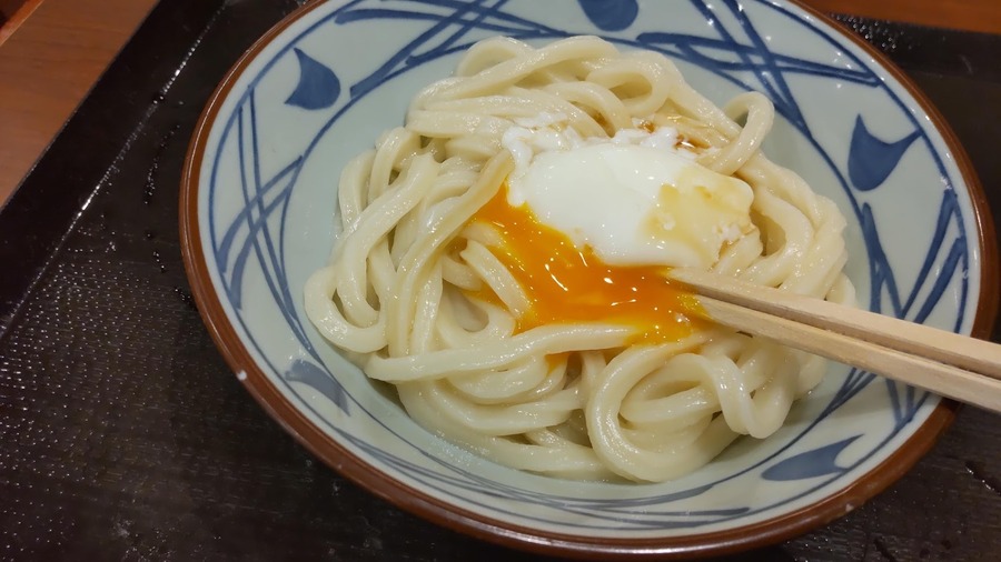【丸亀製麺】3/1「釜揚げうどんの日」半額！1食で3度楽しめる「美味しいツウの食べ方」をご紹介