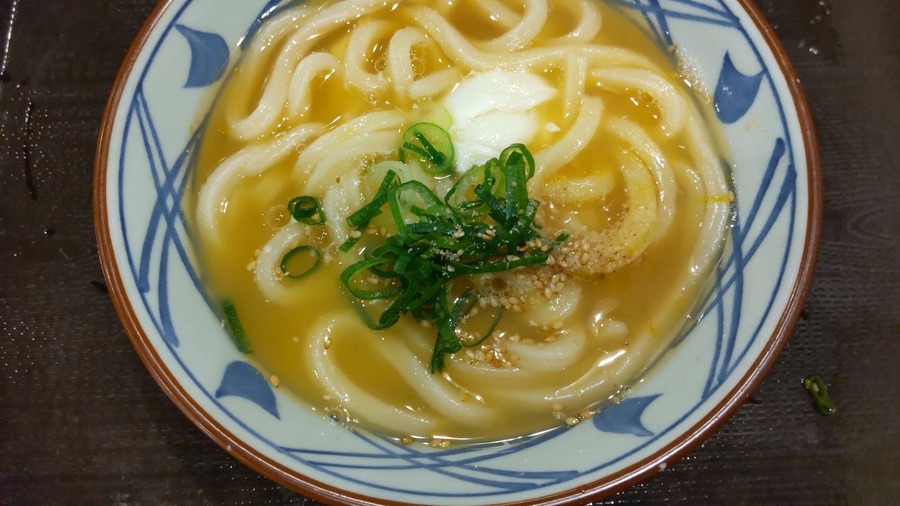 【丸亀製麺】3/1「釜揚げうどんの日」半額！1食で3度楽しめる「美味しいツウの食べ方」をご紹介