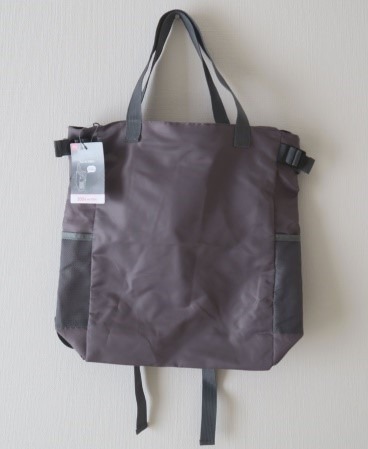 マイ防災バッグ、合計2750円　100円ショップでそろえたグッズ12品公開