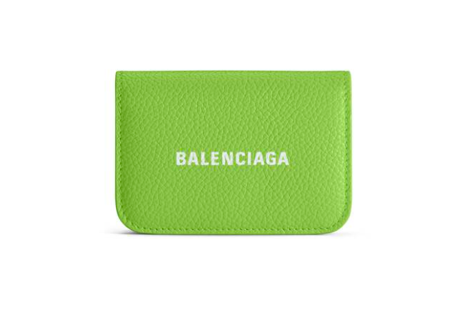 2024年の最強開運日は3/15　財布の新調がおススメ！整理してピカピカで運気もUP