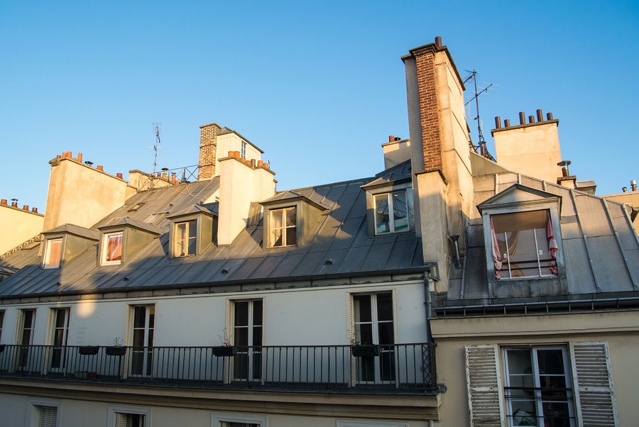 フランスでワーキングホリディ　自力でサバイバルする現地のお金と法律の基礎知識