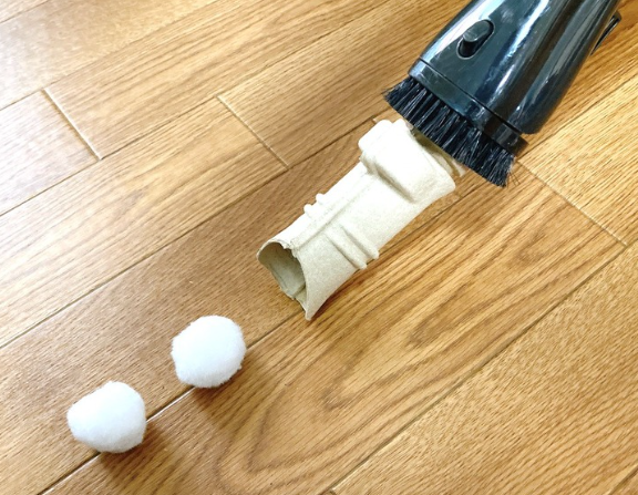 【被害多発】ゴキブリ処理を業者に頼んで数十万の請求！ダイソーで購入神グッズを試してみた！※虫画像なし