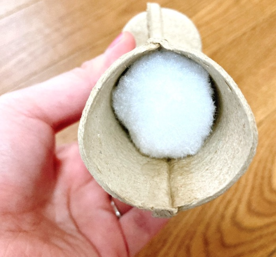 【被害多発】ゴキブリ処理を業者に頼んで数十万の請求！ダイソーで購入神グッズを試してみた！※虫画像なし