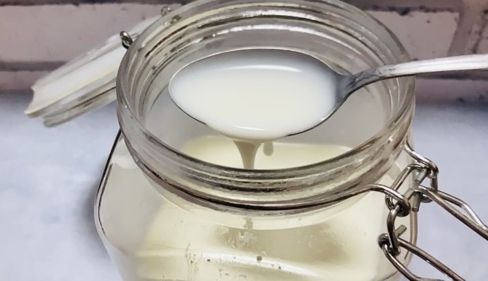 材料2つだけで作れる　無限に食べられる自家製カスピ海ヨーグルト