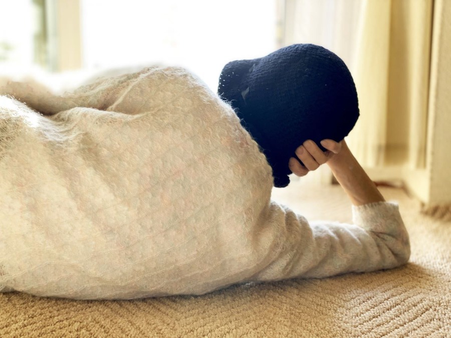 【高齢者の不眠問題】すぐできる睡眠環境の解消ポイント3つと生活習慣の見直し4つ　身近な改善で深く悩まない