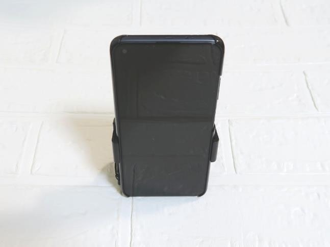 メルカリで価格高騰！見かけたら即買いなダイソー「ワンハンドシャッター」550円詳細レビュー