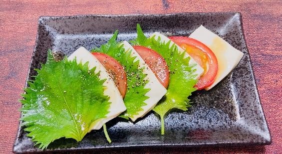 【北野エース】絶品！ごま油と塩にんにくの芳醇ドレッシングを調味料に使った節約アレンジレシピ（1人100円台～）