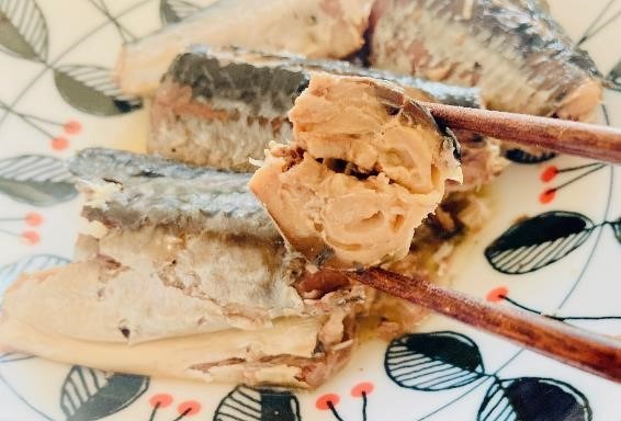 ドンキの鯖缶＆いわし缶のボリュームが凄すぎる！コスパ最強レシピも紹介