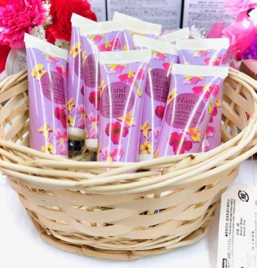 【ダイソー】ちょっとしたプレゼントに使える100均グッズ　喜ばれるお得な組み合わせ例を紹介　敬老の日やお礼にも