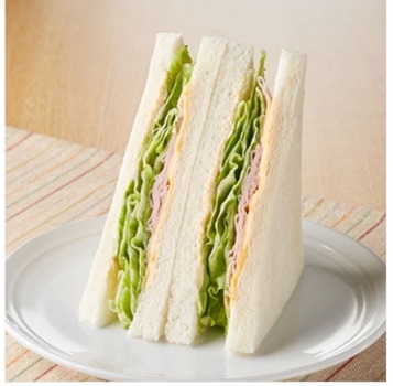 ファミリーマート、夏の旬野菜サラダ5種を全国展開
