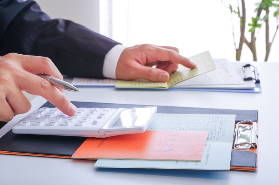 65歳前から年金を受給する方法とは