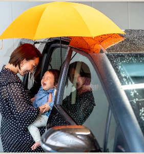 杖や車いすでの雨の日の外出を楽にするおすすめ便利グッズ　高コスパな3選