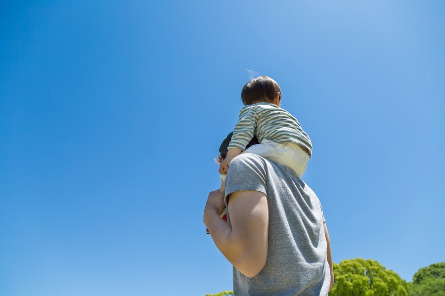 【節税・副業】子ども名義で購入する「太陽光ファンド」投資　その魅力と注意点4つ