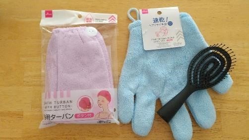 せっかくお風呂入ったのにドライヤーしたらまた汗が！　早く乾かす方法、時短＆節約の優秀「100均アイテム」も紹介