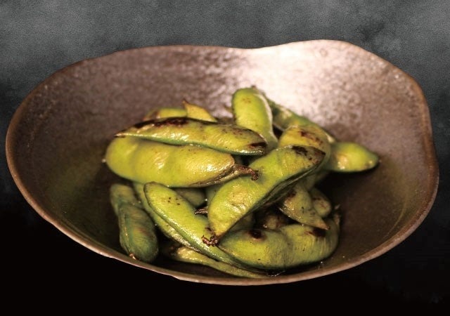 【薪焼うなぎ 銀座おのでら本店】ランチ限定「国産うな玉丼」980円（税込）　オープン記念で生ビール半額（7/23まで）