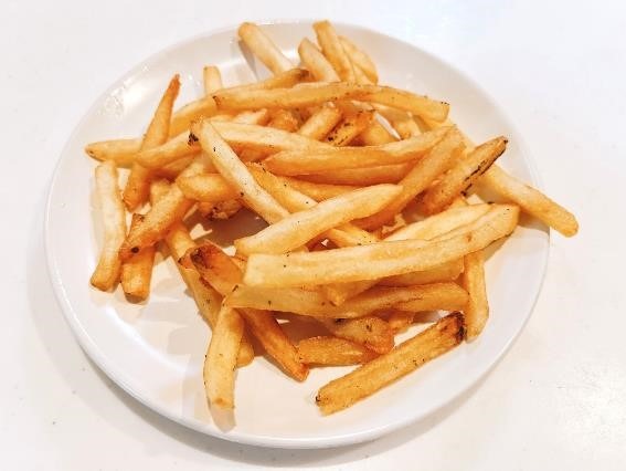 冷めたポテトをひと手間で「カリカリに復活」5選＋NGな温め方【マクドナルド編】