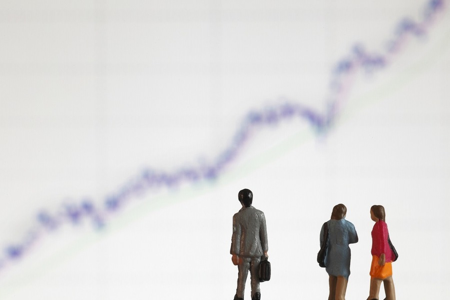 日経平均は2万1000円を目指す　調整に入るときのシグナルは？