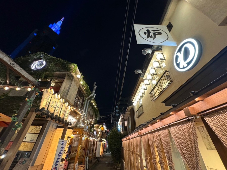 新宿・代々木で昭和へタイムスリップ　ほぼ新宿のれん街［わ］区画「炉端 ひょうたん 双葉荘」オープン