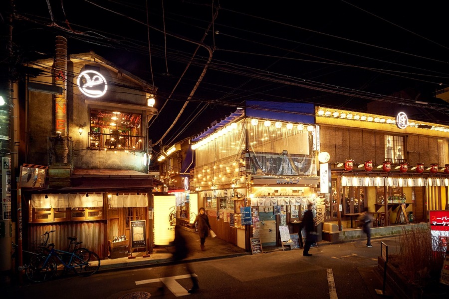 新宿・代々木で昭和へタイムスリップ　ほぼ新宿のれん街［わ］区画「炉端 ひょうたん 双葉荘」オープン