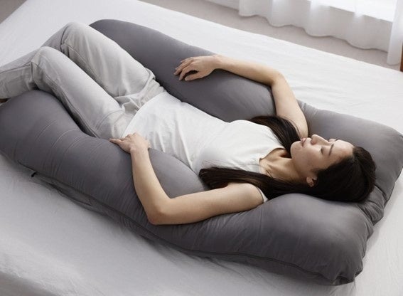 夏の寝苦しい夜でも「とるける快眠」でヤバい！ハグモッチの日(8/9) 全商品が20％OFF＆寝る前のアイスが当たる！公式SNSでクーポンコードをチェック